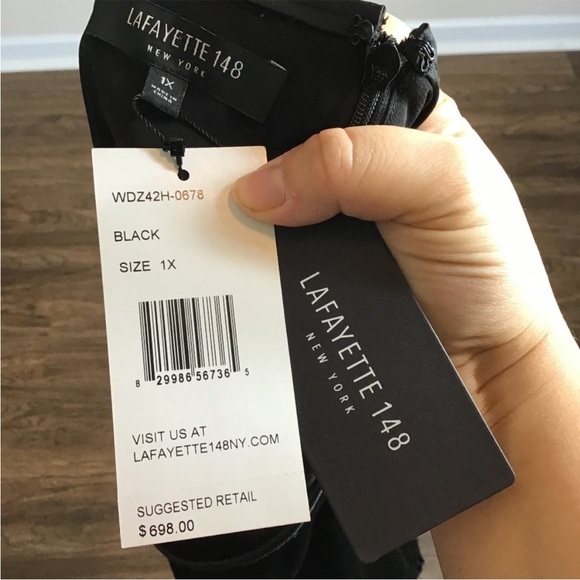 Lafayette 148 New York 2X Black Velvet Roslin Dress from Nordstrom Liquidation. - Picture 13 of 13